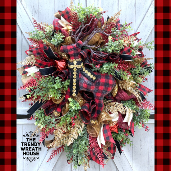 Handmade trendy wreath arrangements